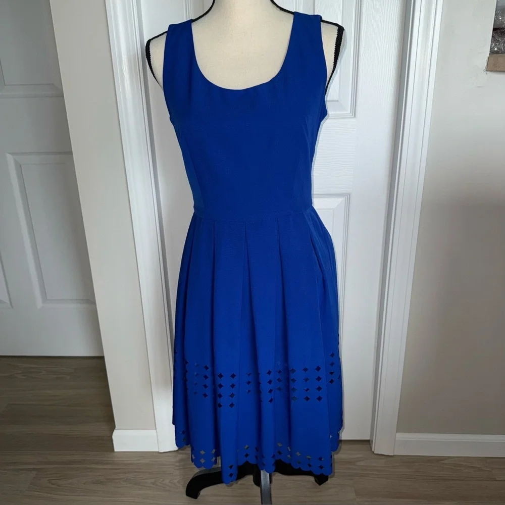 Brixon Ivy Vibrant Blue Sleeveless Dress with Eyelet Detail size small back zip‎